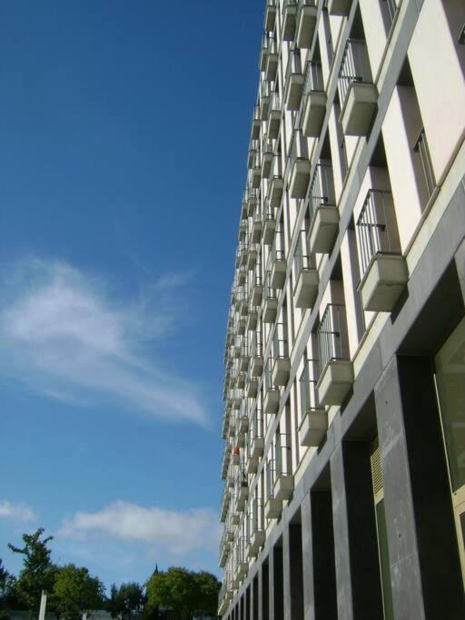 Modern And Spacious Apartment In Lisboa Exterior photo
